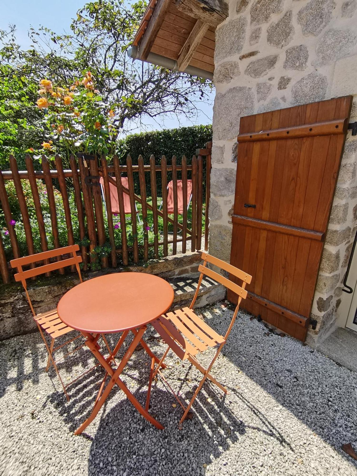 La Petite Porcherie Ladignac-le-Long Buitenkant foto