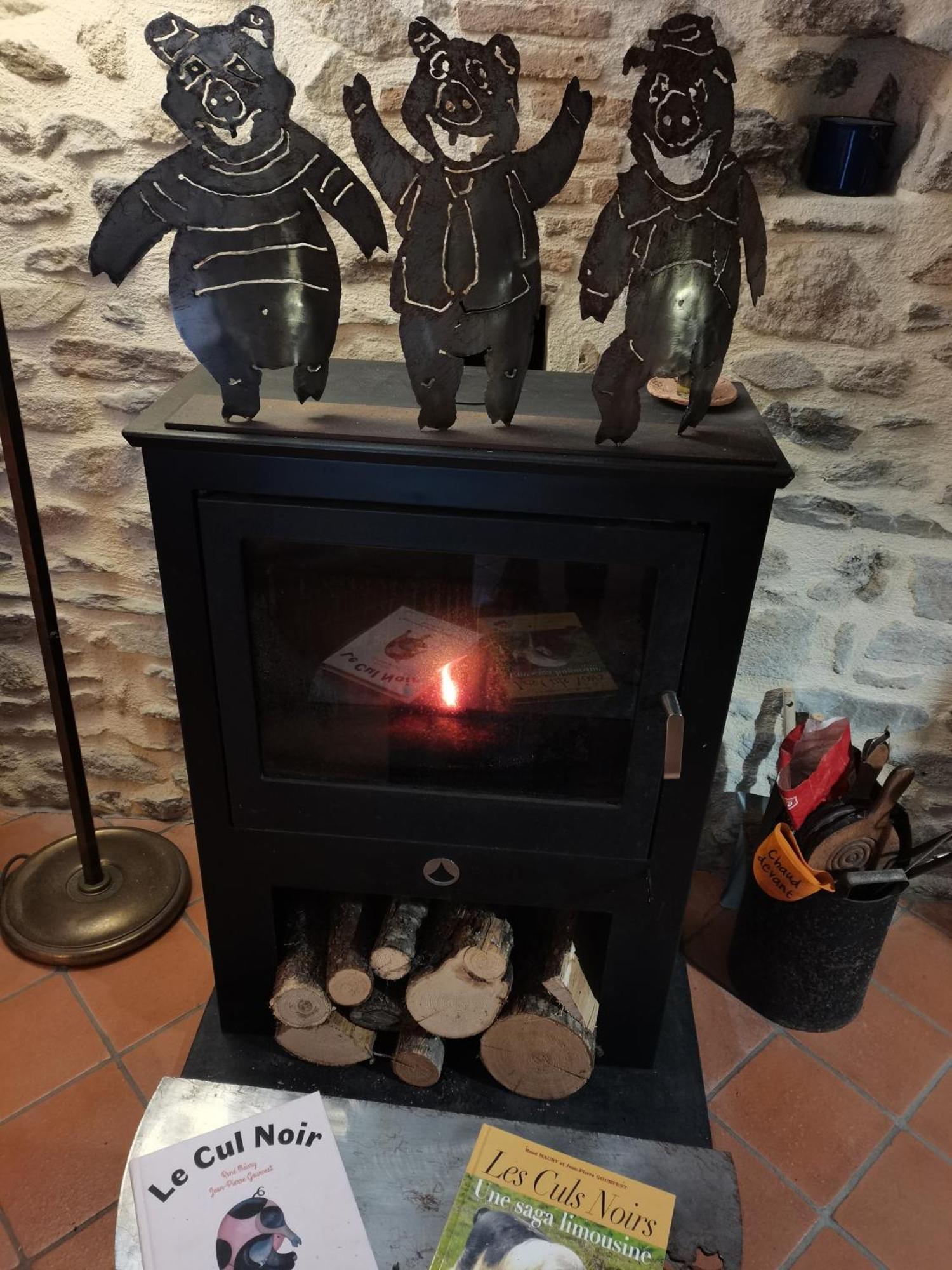 La Petite Porcherie Ladignac-le-Long Buitenkant foto